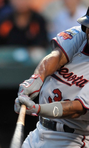 Twins staying patient with Santana despite early struggles
